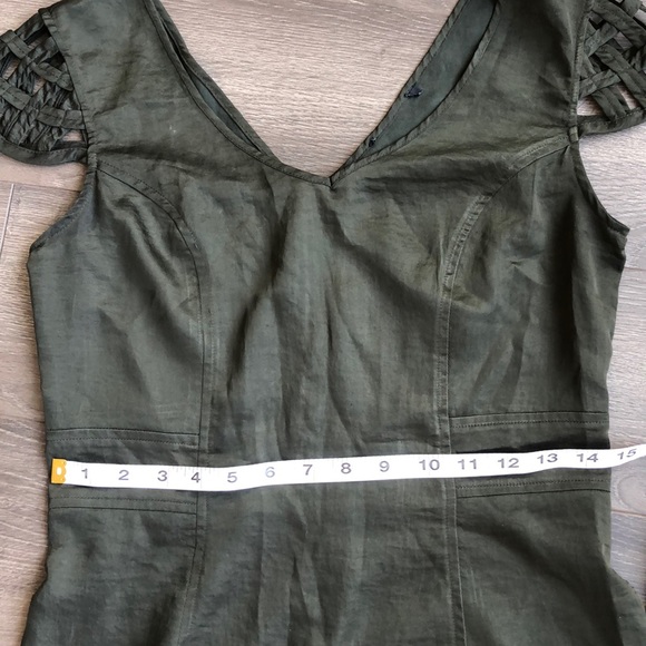 Olive dress with sleeve detail size 4-6 - Picture 8 of 9